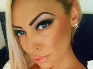 EvaMoody  live sex cam