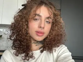 EmmaHillton  live sex cam