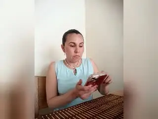 AdelaShery  live sex cam