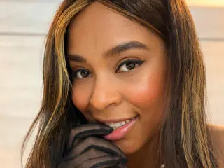 EmmaLatin  live sex cam