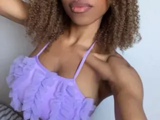Ninah69  live sex cam