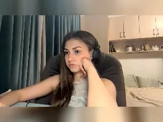 SalinaLabauve  live sex cam