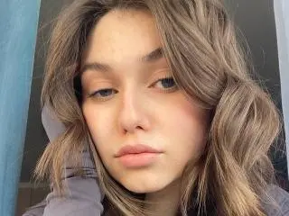 SalinaLabauve  live sex cam