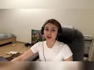 SalinaLabauve  live sex cam
