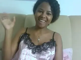 QueenCutie  live sex cam