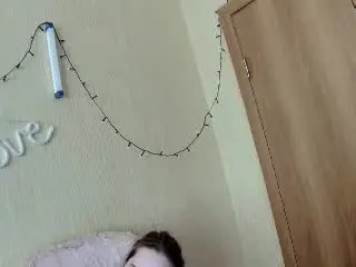 ElzaKomx  live sex cam