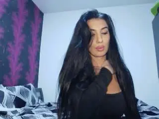 BrunetteBabe69  live sex cam