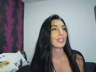 BrunetteBabe69  live sex cam