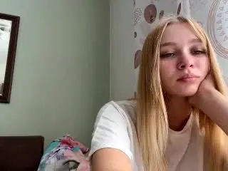 AnnamaeSvehla  live sex cam