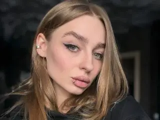 PetrinaRaven  live sex cam