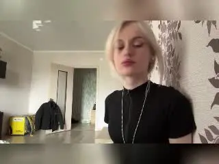 ZadaSteitzer  live sex cam
