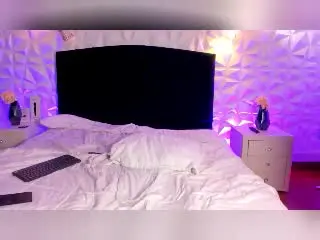 IvonnyJackson  live sex cam