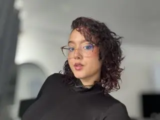 SophiaBrowm  live sex cam