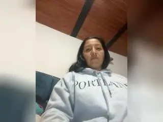 AnnittaLatinHot  live sex cam