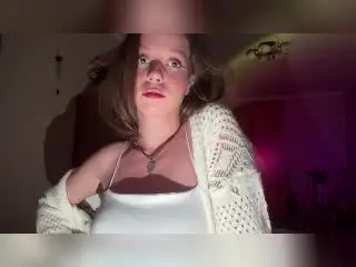 MarnaFantz  live sex cam