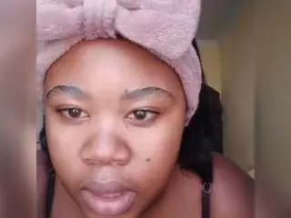 Brielly  live sex cam