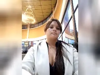 VictoriaWaynes  live sex cam