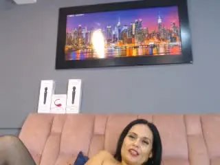 CharlotteCrofort  live sex cam