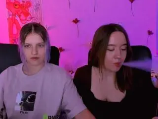 KimikoKaela  live sex cam
