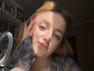 LunaBerryy  live sex cam