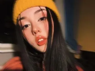 MaganSplonskowski  live sex cam
