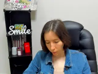 Noellia  live sex cam