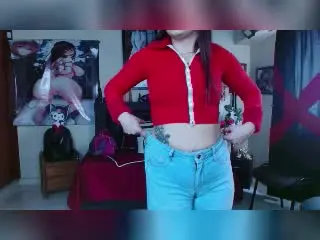 SaraAndMarilyn69  live sex cam