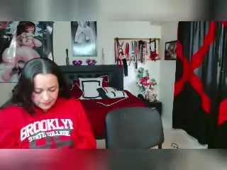 SaraAndMarilyn69  live sex cam