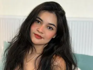 LindaLovee  live sex cam