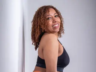 AryFoxy  live sex cam
