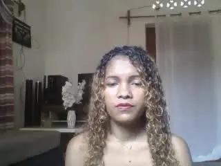 Nathalie69s  live sex cam
