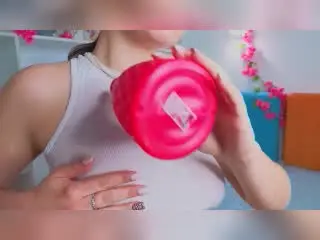 InesGueningsman  live sex cam