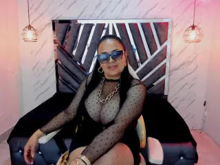 MiaaVelvett  live sex cam