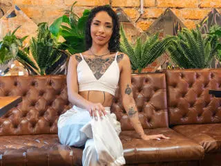 SilvanaXOwen  live sex cam