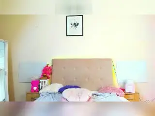 MelanieCutes  live sex cam