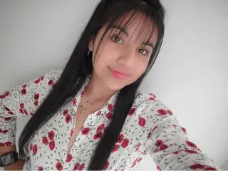 EmmaSollins  live sex cam