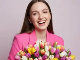 Nesie  live sex cam