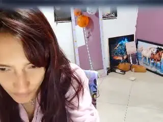 KiriamGomez  live sex cam