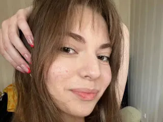 LeoneBrueske  live sex cam