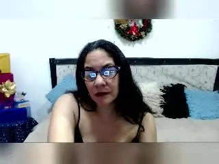 RoraimAnaggie  live sex cam