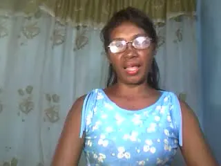 PrettyMargaret  live sex cam