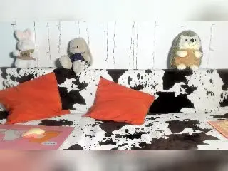 BonnieWoods  live sex cam