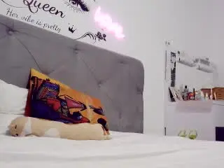 AngelikaDawson  live sex cam