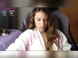 KiaraWiild  live sex cam
