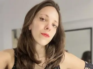 LunaFiorella  live sex cam