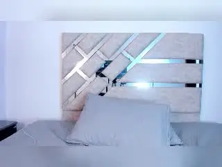 AmaraDeLux  live sex cam