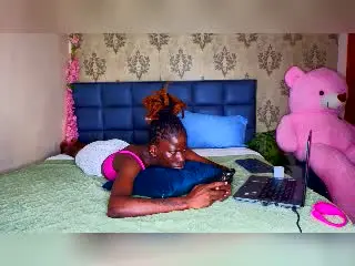 KharlaQueen  live sex cam