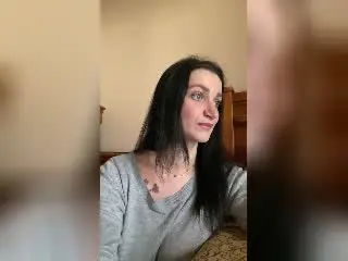 Limina  live sex cam