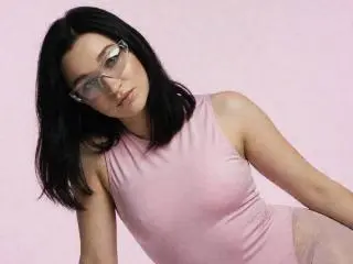Limina  live sex cam