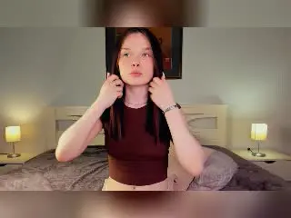 EsterGillom  live sex cam